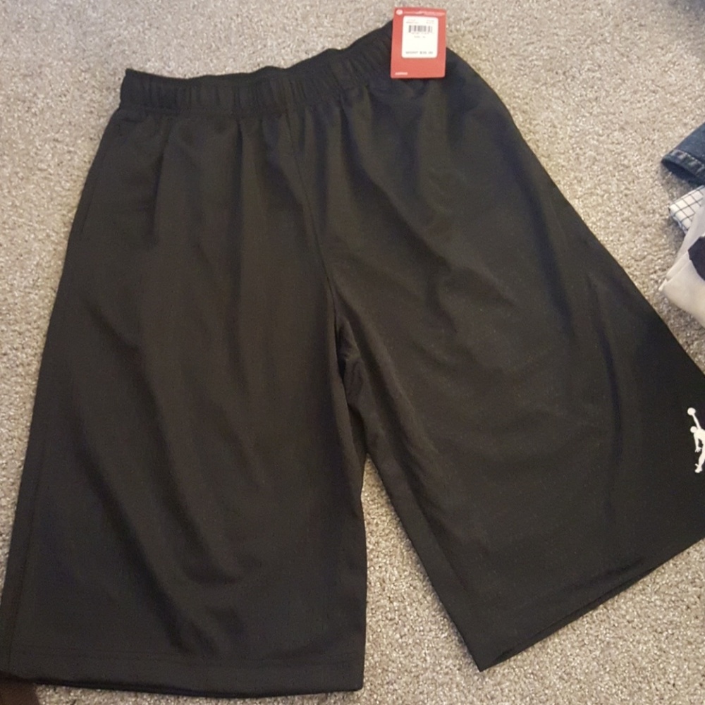 Boys basketball shorts